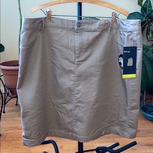 Style & Co. beige denim skirt Size 18W NEW